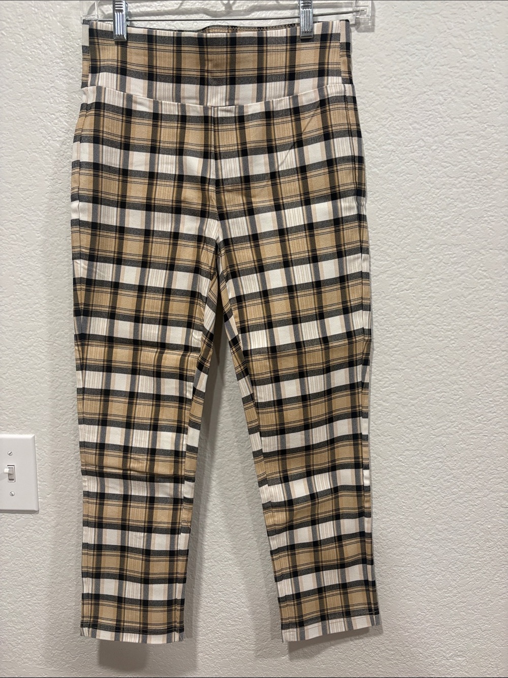 Patrizia Luca Cream & Tan Plaid Pull-On Kids Pants